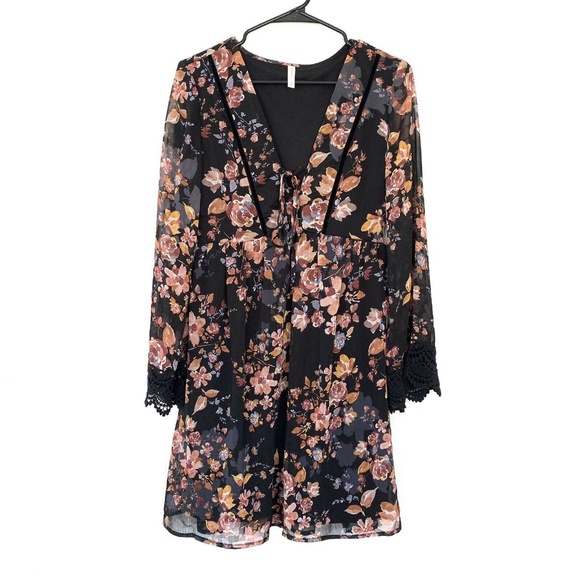 Xhilaration Dresses & Skirts - Xhilaration Black Floral Lace Up Long Sleeve Dress